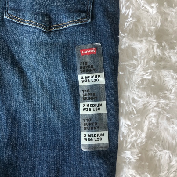 🔴SOLD🔴Levi’s 710 Super Skinny Mid Rise Jeans - Picture 8 of 13